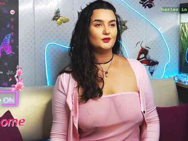Lina_- webcam