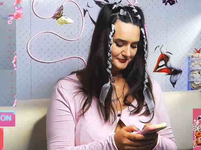 Lina_- webcam