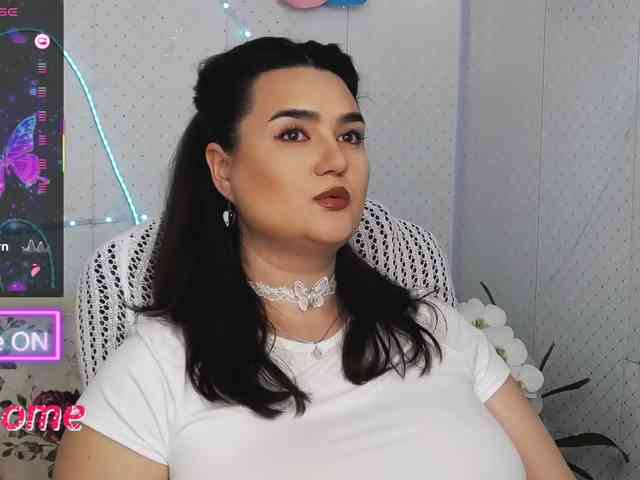 Lina_ webcam