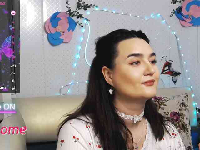 Lina_ webcam