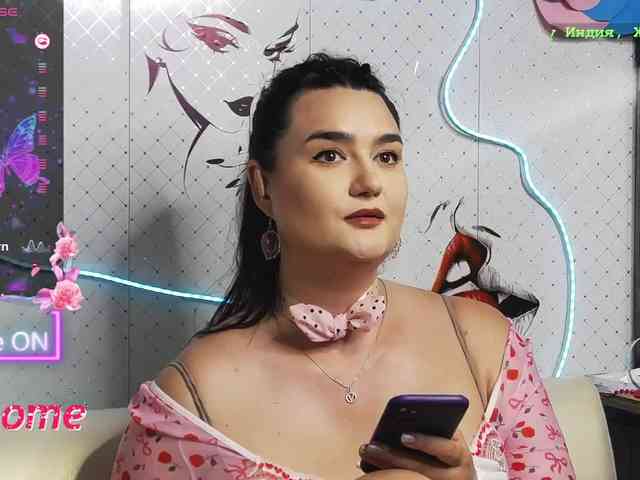 Lina_ webcam