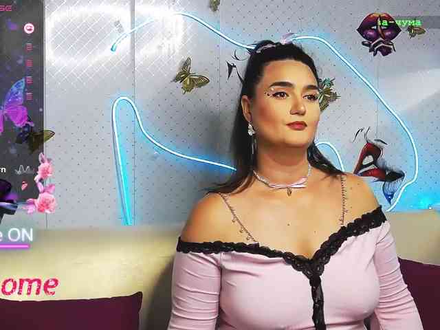 Lina_ webcam