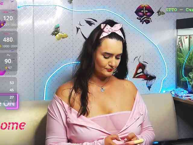 Lina_- webcam