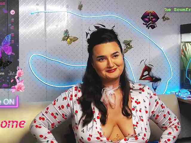 Lina_- webcam