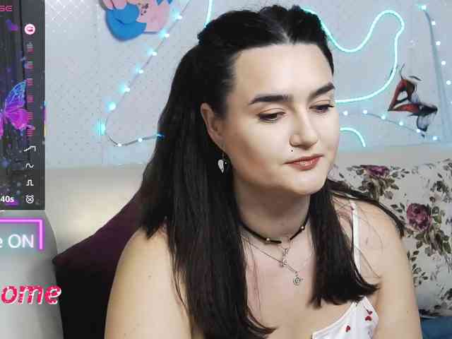 Lina_ webcam
