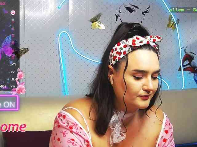 Lina_ webcam