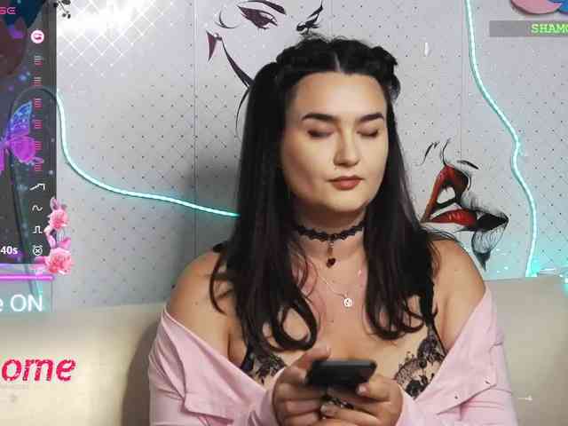 Lina_ webcam