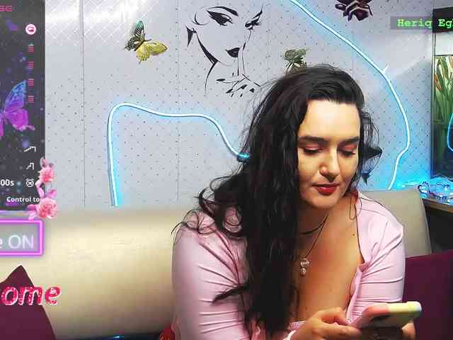 Lina_- webcam