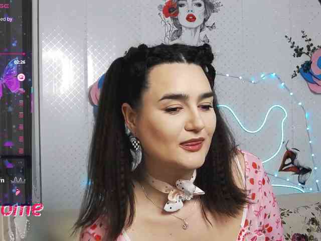 Lina_ webcam
