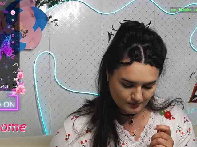 Lina_ webcam
