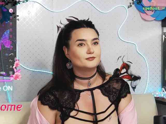 Lina_ webcam