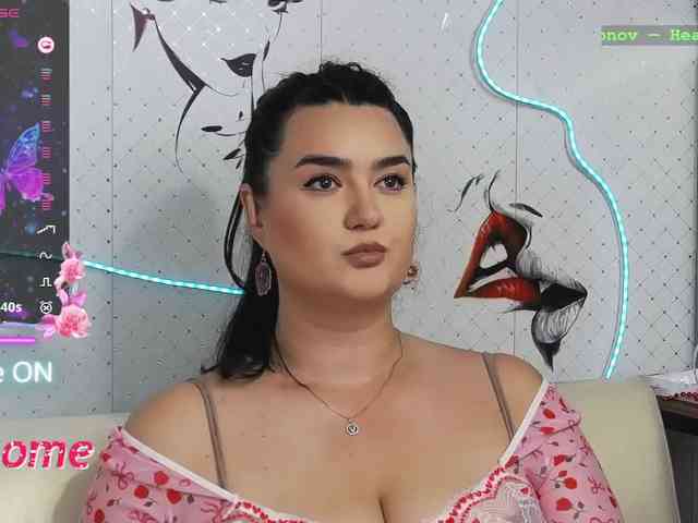 Lina_ webcam