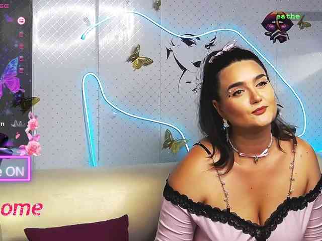 Lina_ webcam