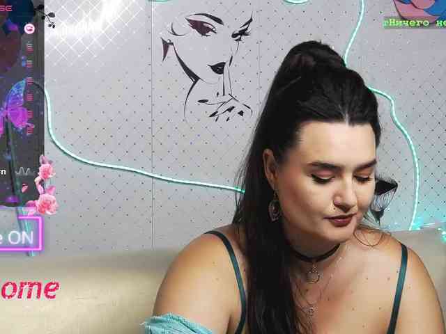 Lina_ webcam