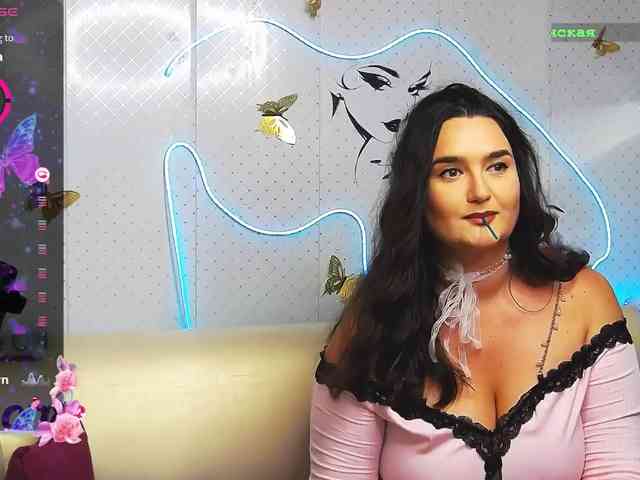 Lina_ webcam