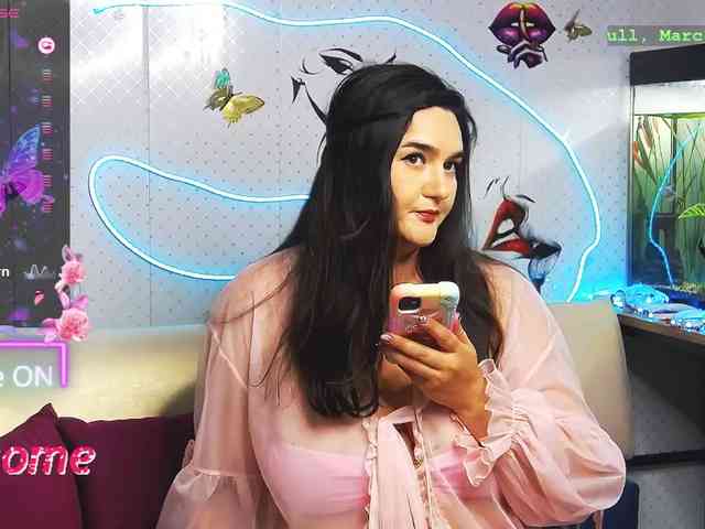 Lina_- webcam