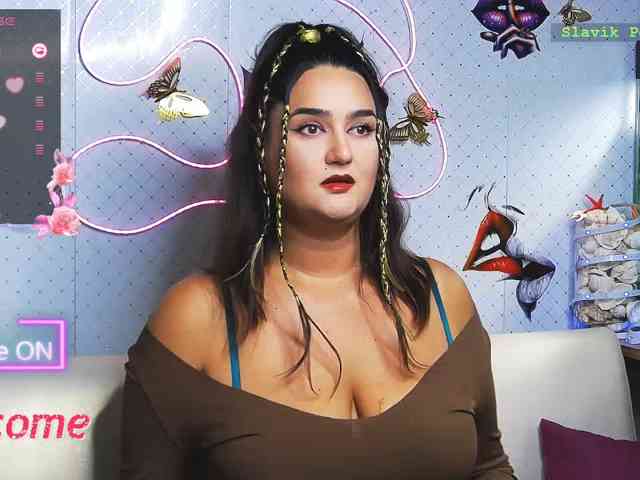 Lina_- webcam