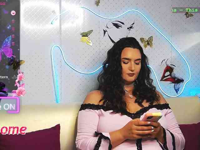 Lina_ webcam