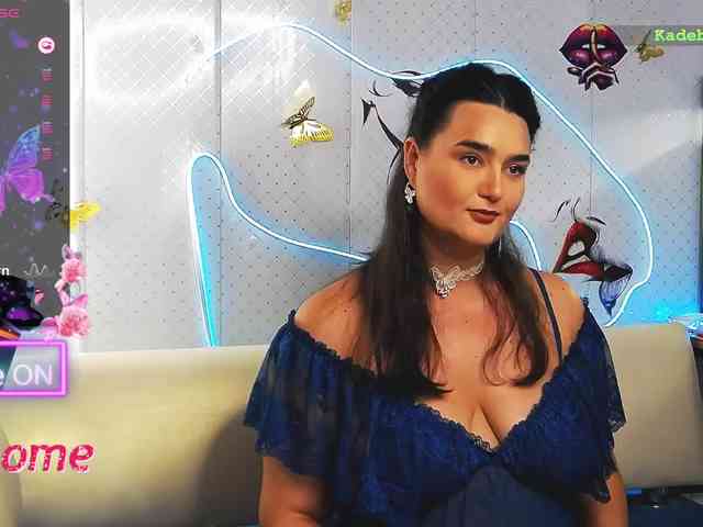 Lina_ webcam