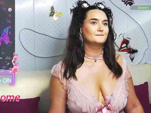 Lina_ webcam