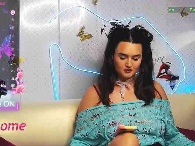 Lina_ webcam