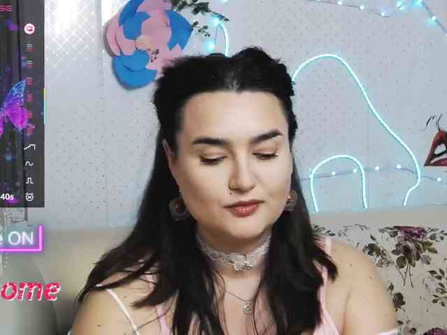 Lina_ webcam