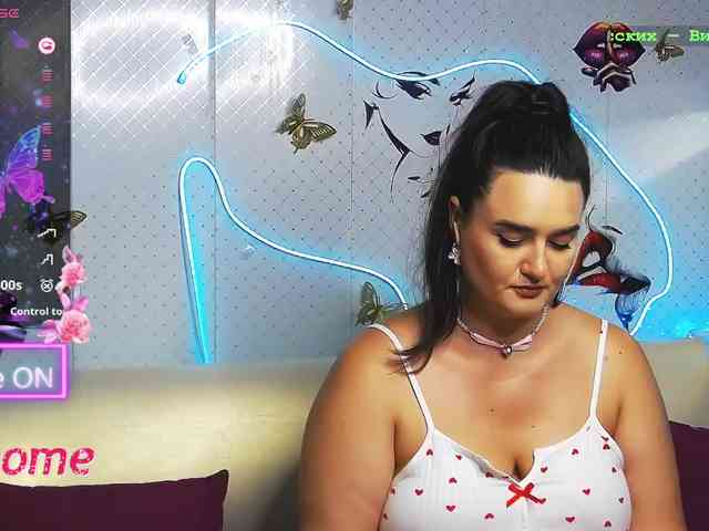 WickedButShy - Girl 