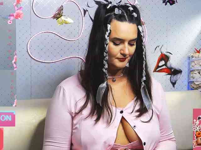 Lina_- webcam