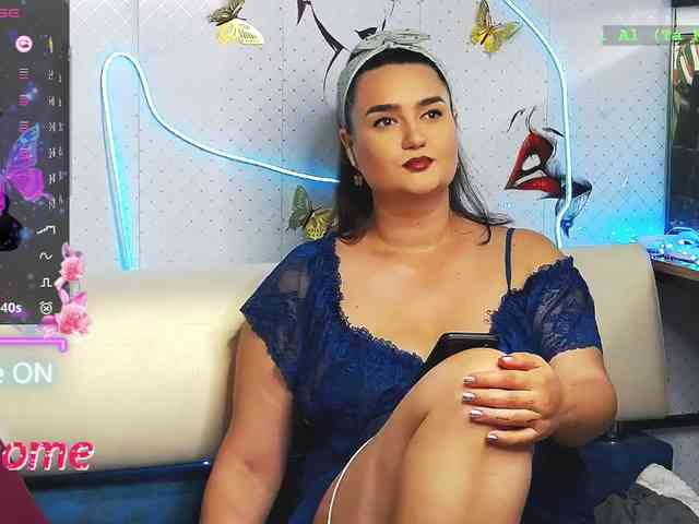 Lina_ webcam