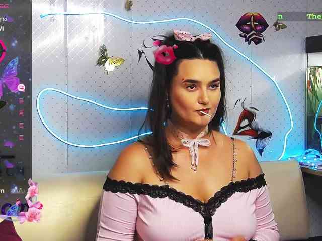 Lina_ webcam