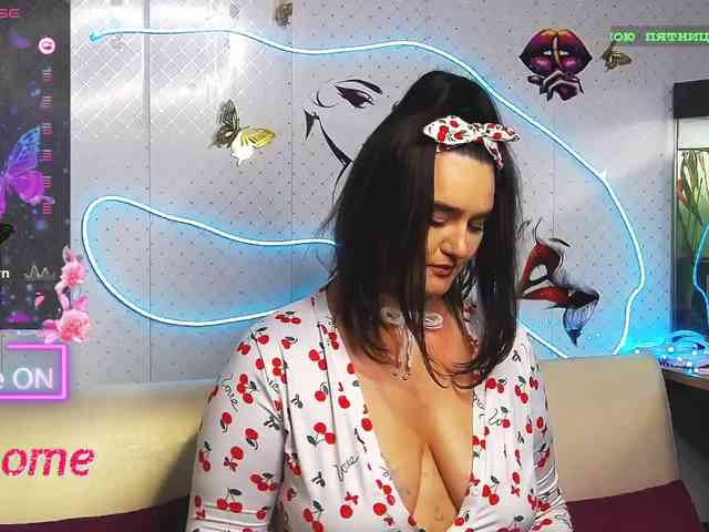 Lina_ webcam