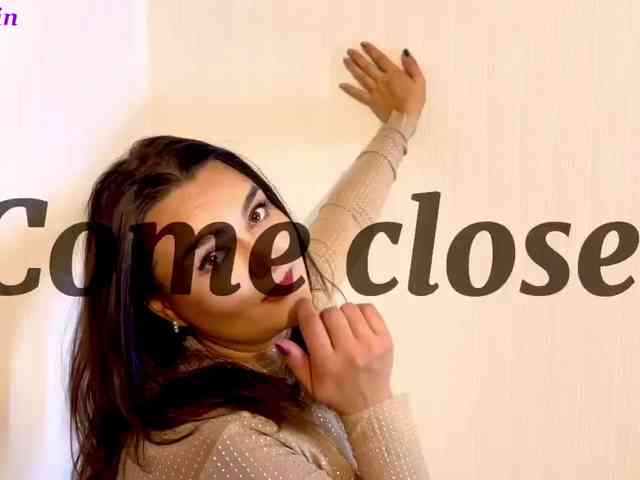 Lina_ webcam