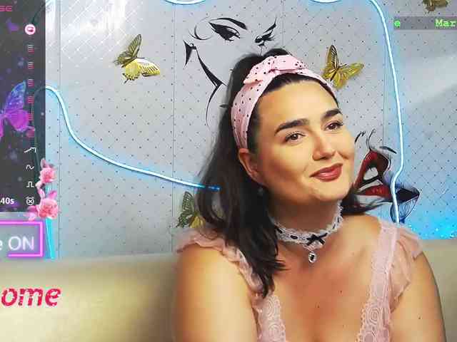 Lina_ webcam