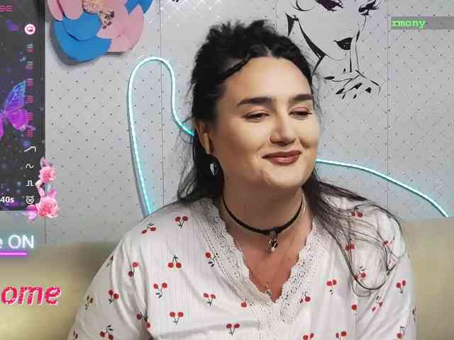 Lina_ webcam