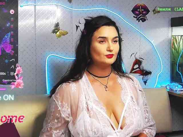Lina_- webcam