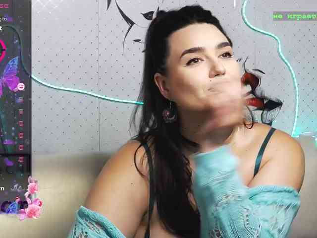 Lina_ webcam