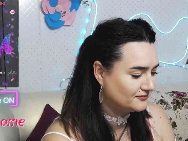 Lina_ webcam