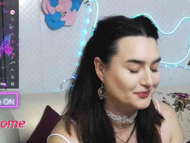 Lina_ webcam