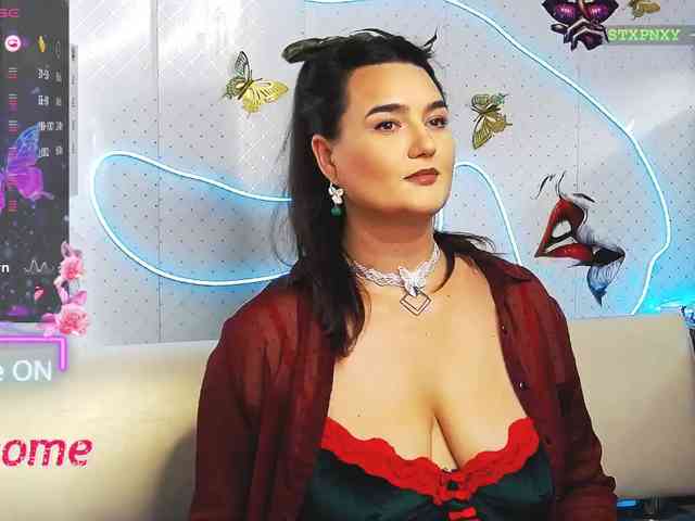 Lina_- webcam