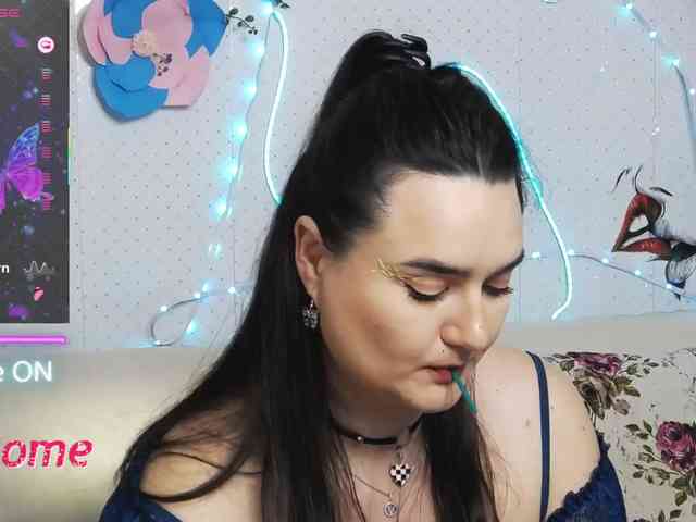 Lina_ webcam