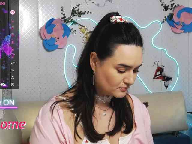 Lina_ webcam