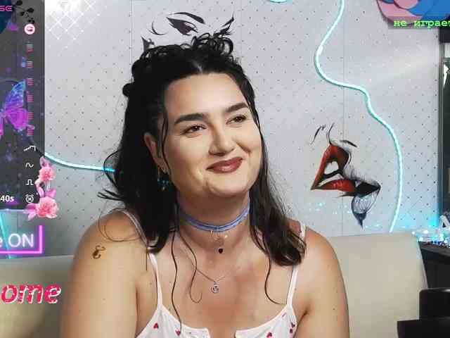Lina_ webcam