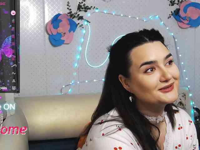 Lina_ webcam