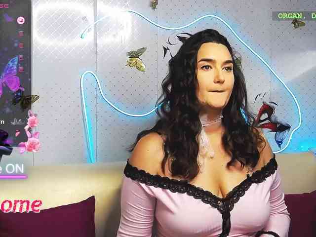 Lina_ webcam