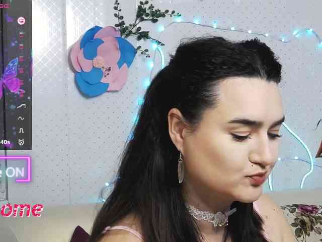 Lina_ webcam