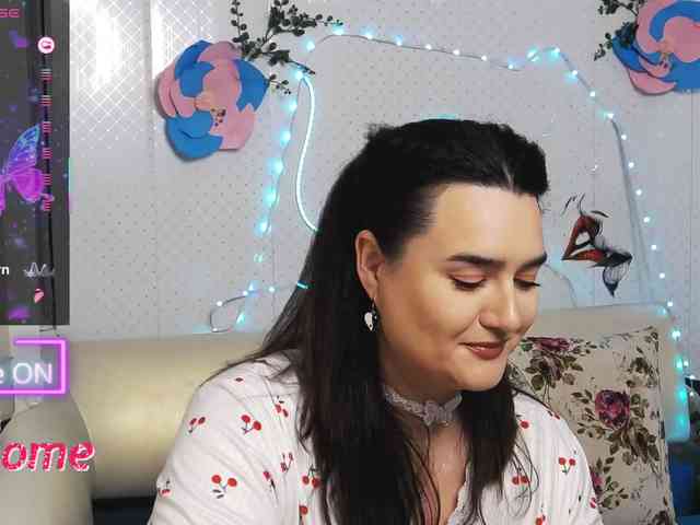 Lina_ webcam