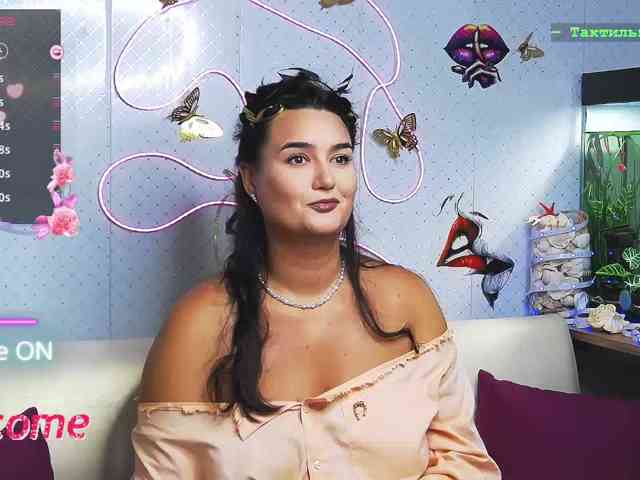 Lina_- webcam