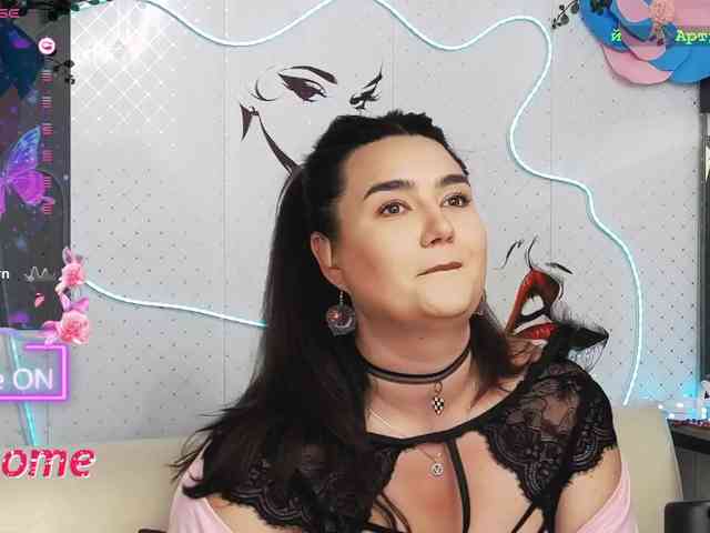 Lina_ webcam