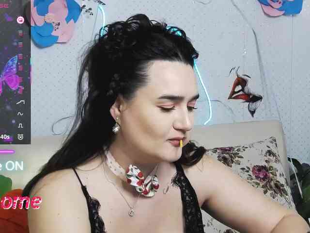 Lina_ webcam