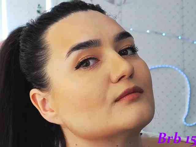 Lina_ webcam